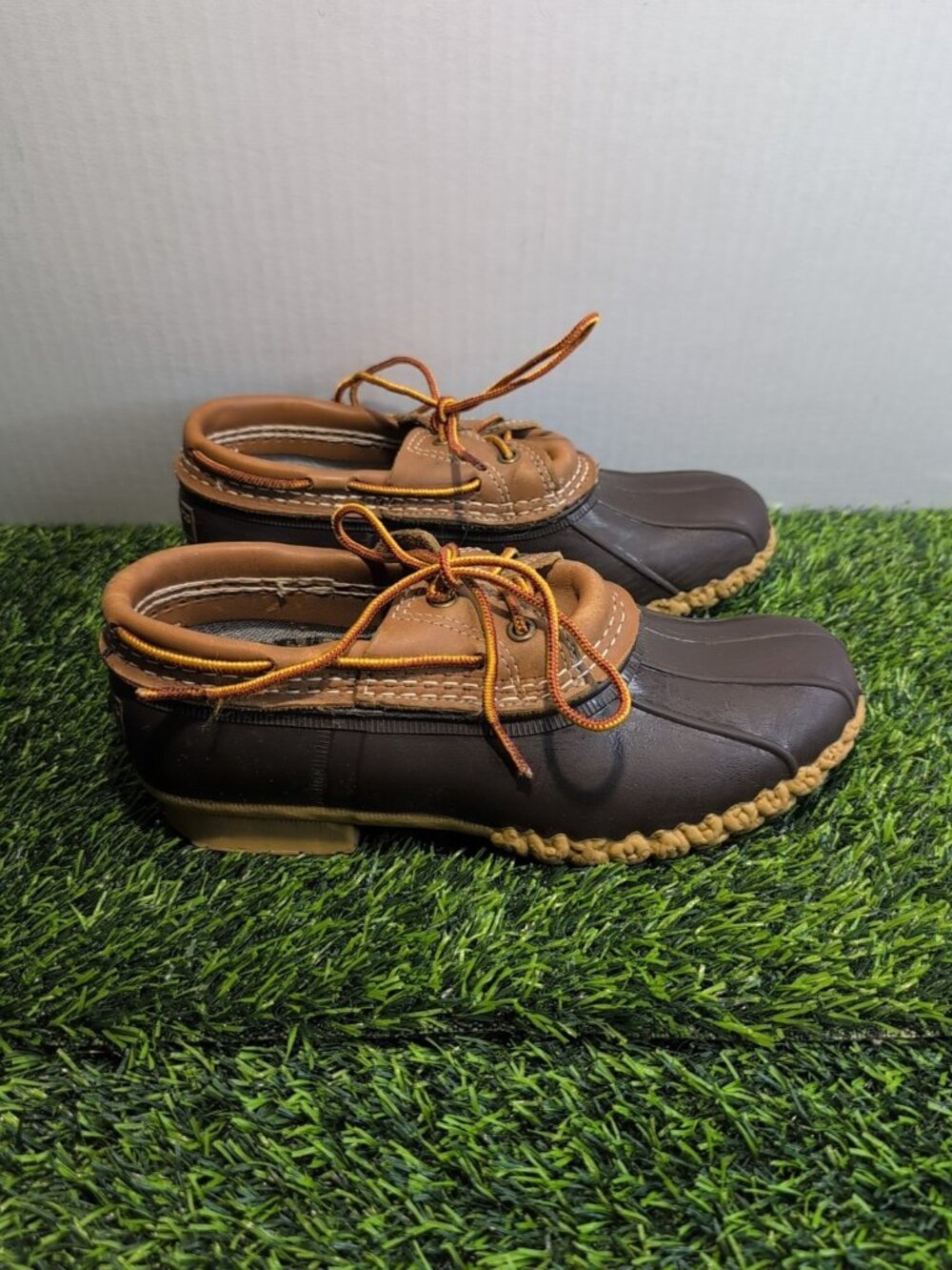 LL Bean Bean Boots Shoes Men's 6 Women's 8 Low Rubber Moc Duck Waterproof Medium